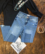 Load image into Gallery viewer, “Billie” Crop Jeans