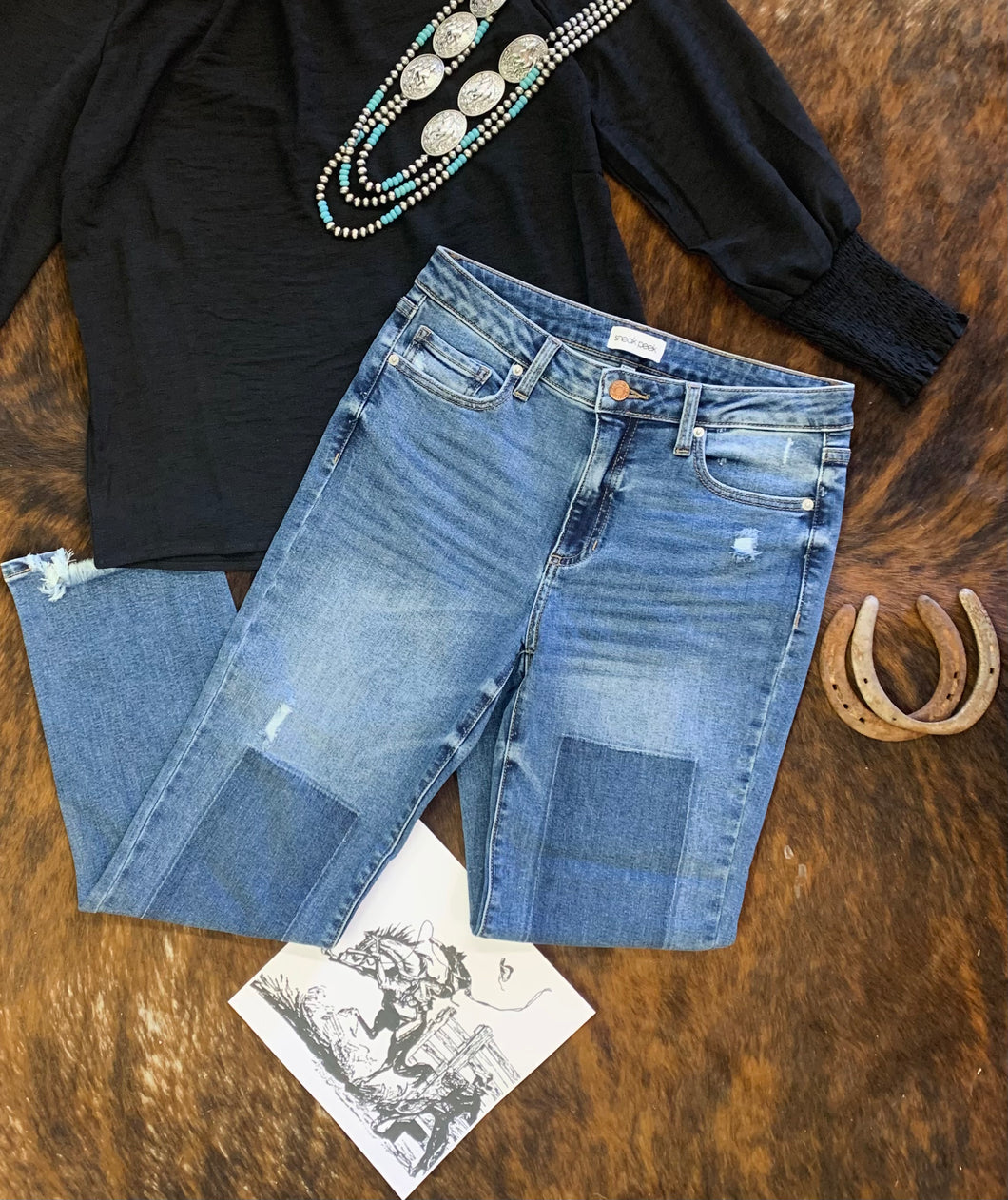 “Billie” Crop Jeans